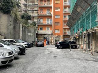 Garage in vendita a genova via bologna