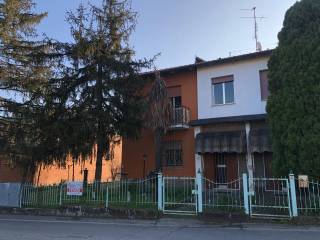 Villa bifamiliare in vendita a imola via scuole di giardino, 9