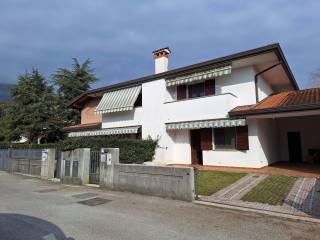 Villa a schiera in vendita a budoia via julia