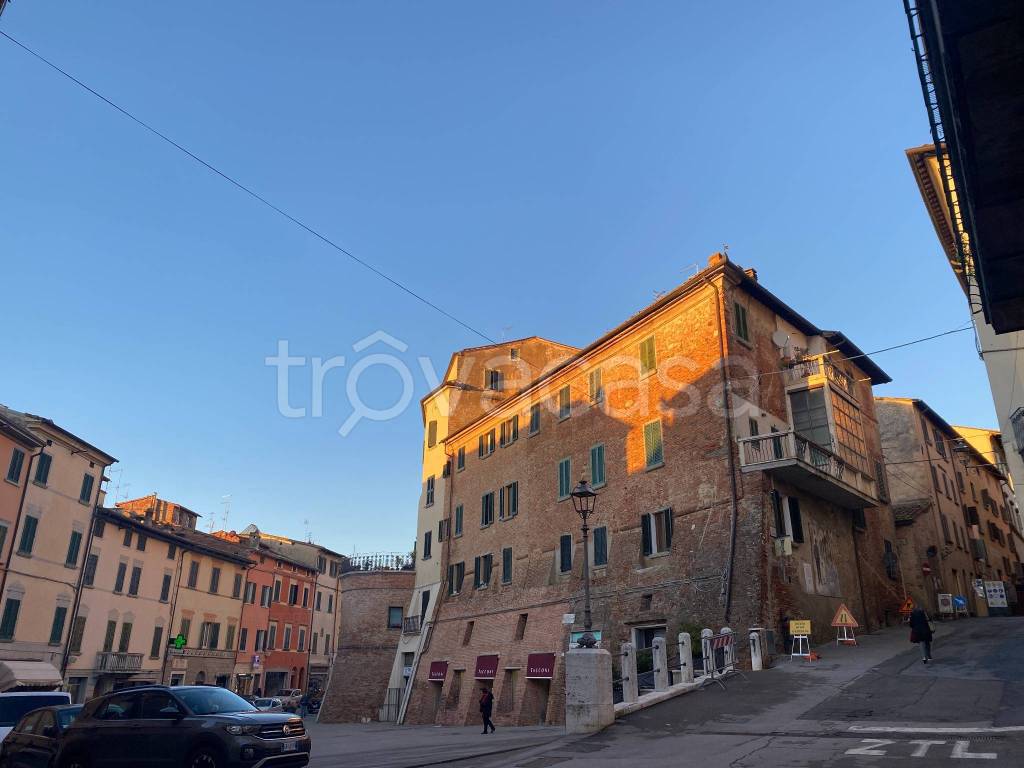 immagine annuncio 1 di 9