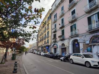 Negozio in vendita a castellammare di stabia via giuseppe bonito