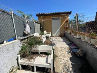 Intero stabile in vendita ad aci castello via parafera, 7