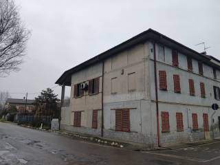 Casa indipendente in vendita a chignolo po via monticelli