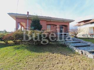 Villa in vendita a occhieppo inferiore via marigone, 16