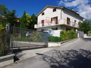 Casa indipendente in vendita a poggio picenze 