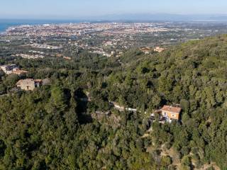 Villa in vendita a livorno via delle vignacce, 30