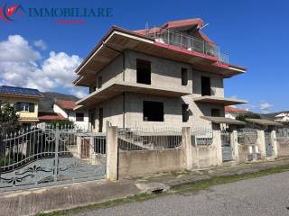 Villa in vendita a montepaone via don luigi sturzo