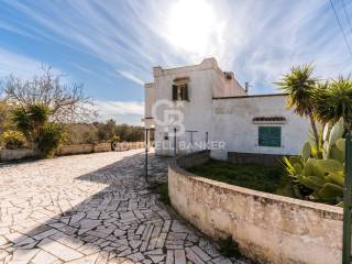 Villa in vendita a ostuni contrada molillo