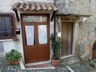 Casa indipendente in vendita ad anagni via tufoli