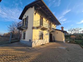 Villa in affitto a cuneo via ricati, 59