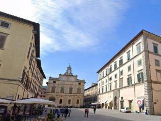 Negozio in vendita a città di castello corso vittorio emanuele