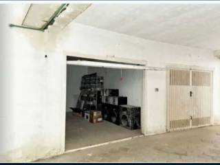 Garage in vendita a piazza armerina via filippo piazza