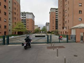 Garage in vendita a milano via giovanni spadolini, 12c