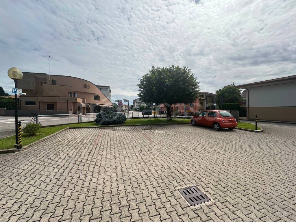 immagine annuncio 1 di 6