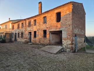 Casa indipendente in vendita a cologna veneta via santa giustina