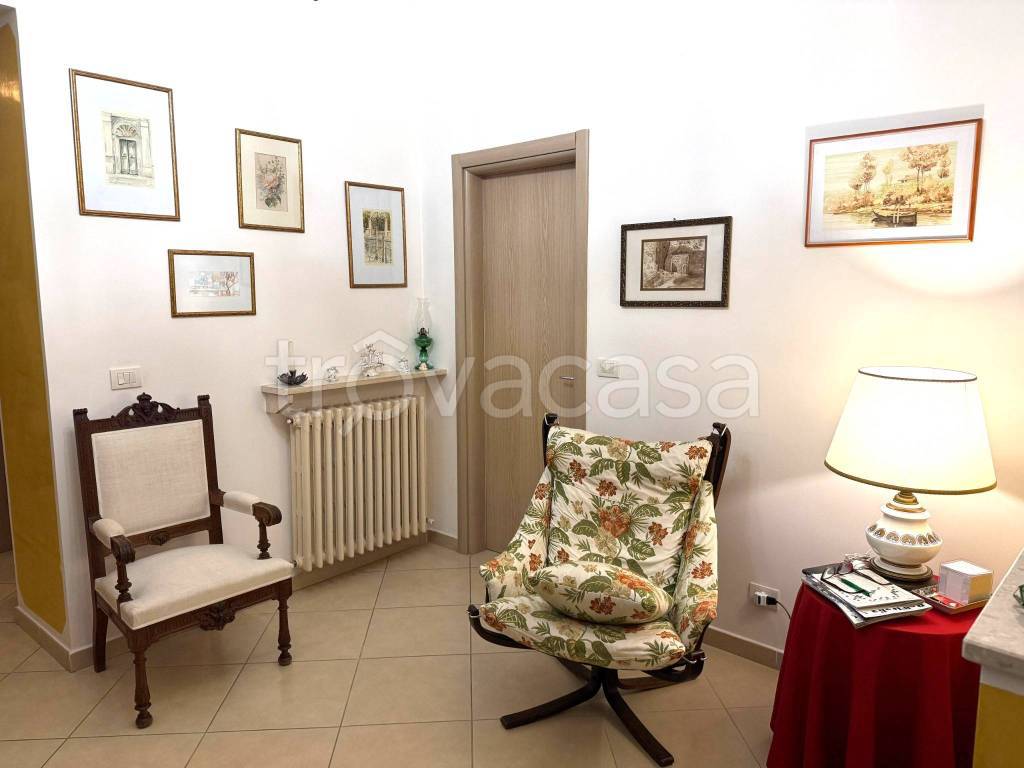 immagine annuncio 2 di 12