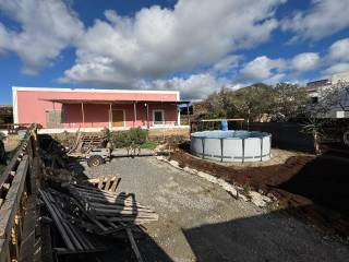 Casa indipendente in vendita a pantelleria via del melograno, 18