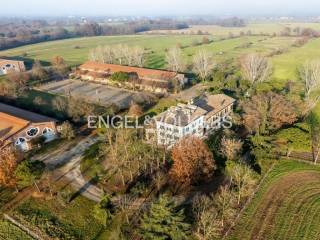 Villa bifamiliare in vendita a noceto via san lazzaro