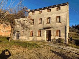 Villa in vendita a cappella maggiore via carrettuzza