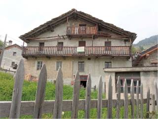 Rustico in vendita a champorcher frazione grand mont blanc