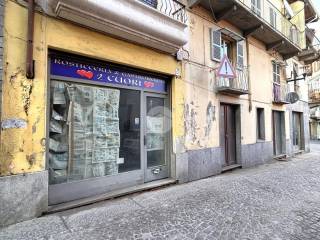 Negozio in affitto a biella via fratelli rosazza, 31