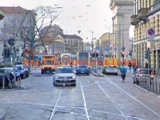 Negozio in affitto a milano viale col di lana