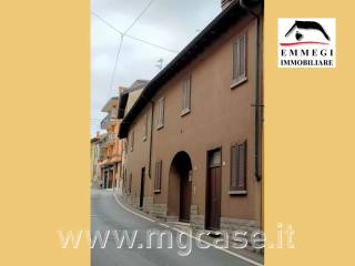 Cascina in vendita a borgo ticino vittorio emanuele ii s.n.c.