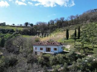 Villa in vendita ad arcevia frazione sant' apollinare 1 s.n.c.