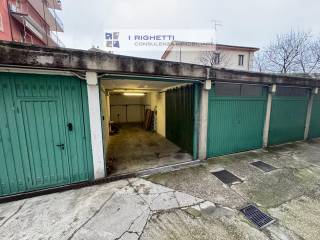 Garage in affitto a verona via luigi galvani