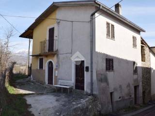 Casa indipendente in vendita a tagliacozzo via sfratati, 61