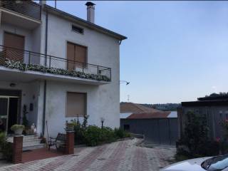 Villa bifamiliare in in vendita da privato a perano strada comunale san pastore atessa