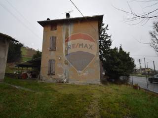 Casa indipendente in vendita a medesano strada carnevala, 4