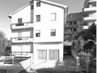 Appartamento all'asta a folignano via cuneo, 36, 63084 villa pigna ap, italia