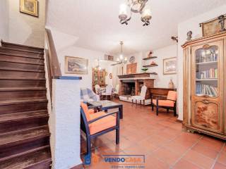 Villa bifamiliare in vendita a montignoso viale marina, 86