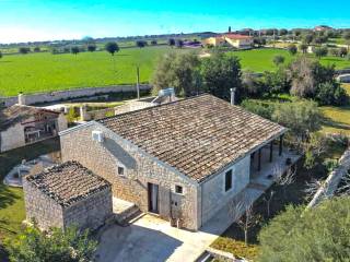 Villa in vendita a modica strada provinciale 28