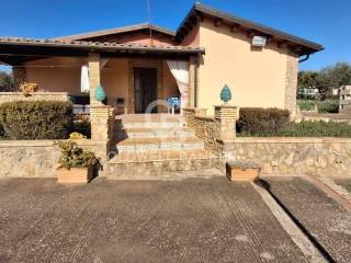 Villa in vendita a caltagirone piano san paolo, 85