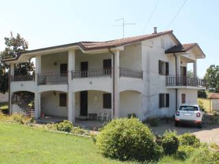 Villa in vendita ad agazzano agazzano