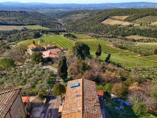 Appartamento in vendita a castellina in chianti via 4 novembre