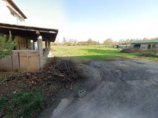 Terreno residenziale all'asta a mazzano via francesco guicciardini, snc