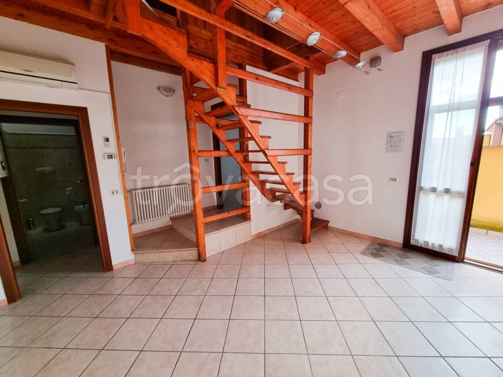 immagine annuncio 1 di 8