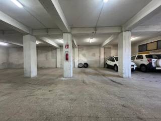 Garage in vendita a cosenza via gabriele e guido pizzuti, 11