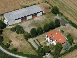 Azienda agricola in vendita a rovellasca via como