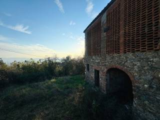 Colonica in vendita a pistoia 