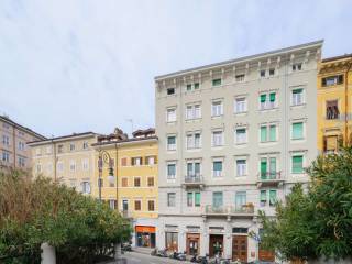 Appartamento in vendita a trieste campo san giacomo