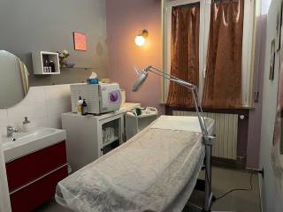 Centro estetico/solarium/benessere in vendita a parma 