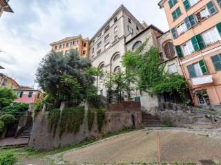 Appartamento in vendita a genova salita di san nicolosio, 8