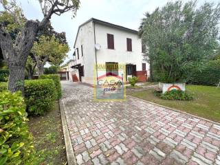 Villa bifamiliare in vendita a pisa via ferdinando agostini della seta, 20