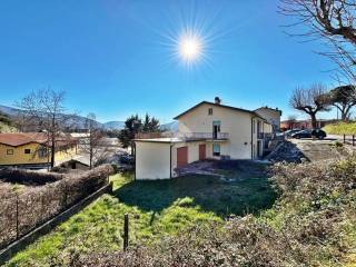 Casa indipendente in vendita a nocera umbra strada septempedana, 50