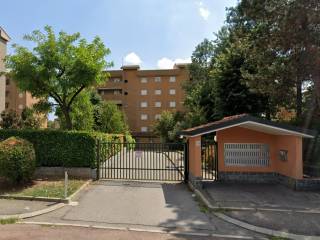 Garage in vendita a paderno dugnano via fryderyk chopin, 18