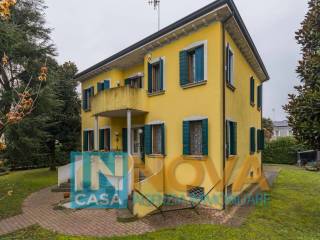 Villa in vendita a mogliano veneto via roma